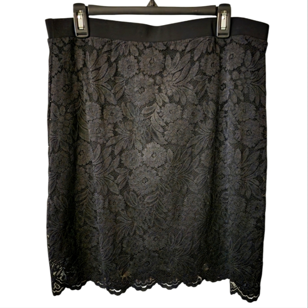 Elegant Black Lace Skirt
